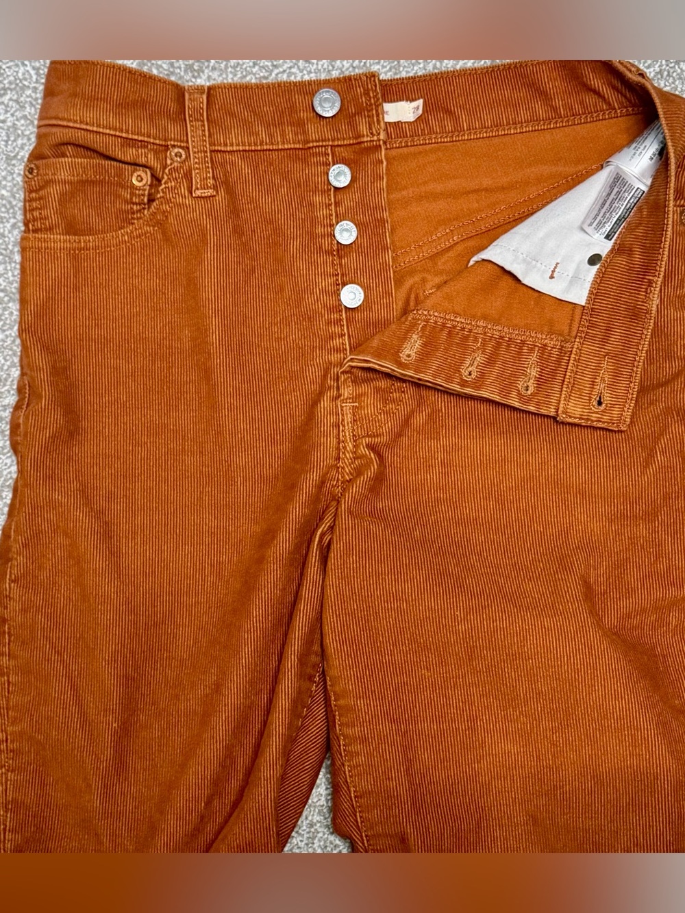 Levi’s Women’s Ribcage Flare Rust Orange Corduroy High Rise Pants Size 28 - Picture 12 of 13